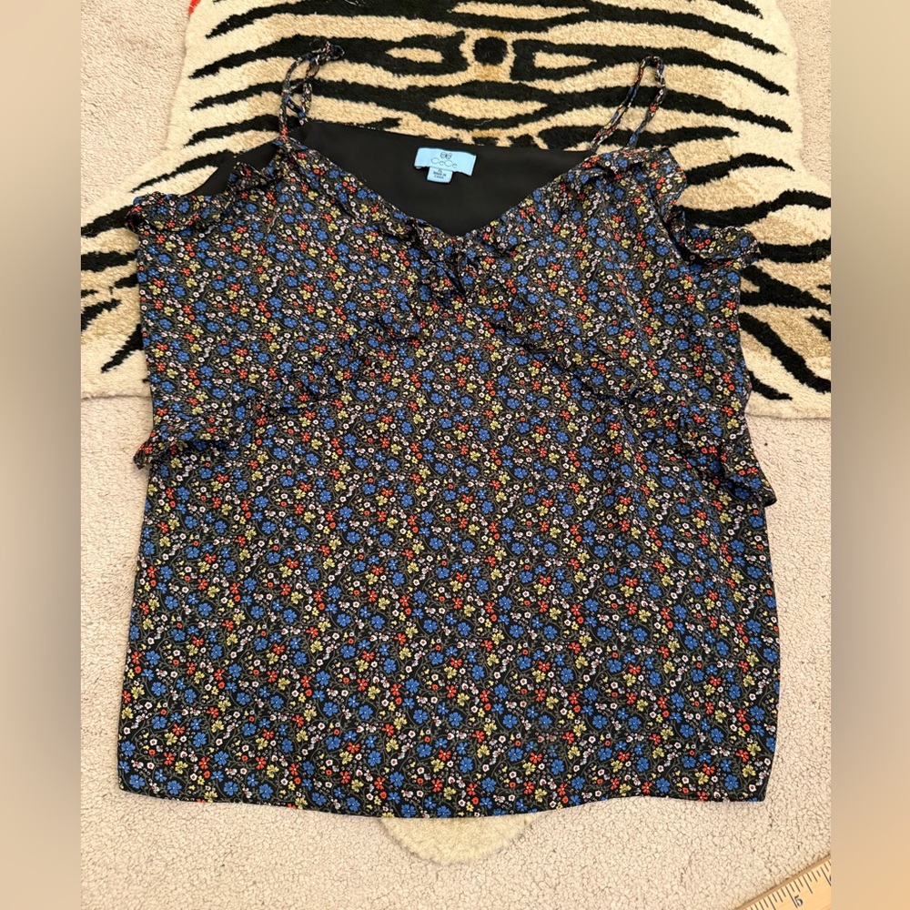 CeCe  Floral Camisole Top XL EUC